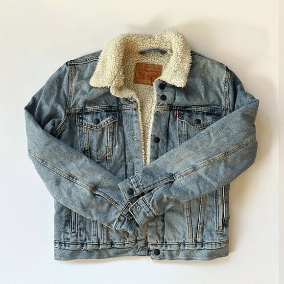 Levis Sherpa Denim Jacket - Picture 1 of 8